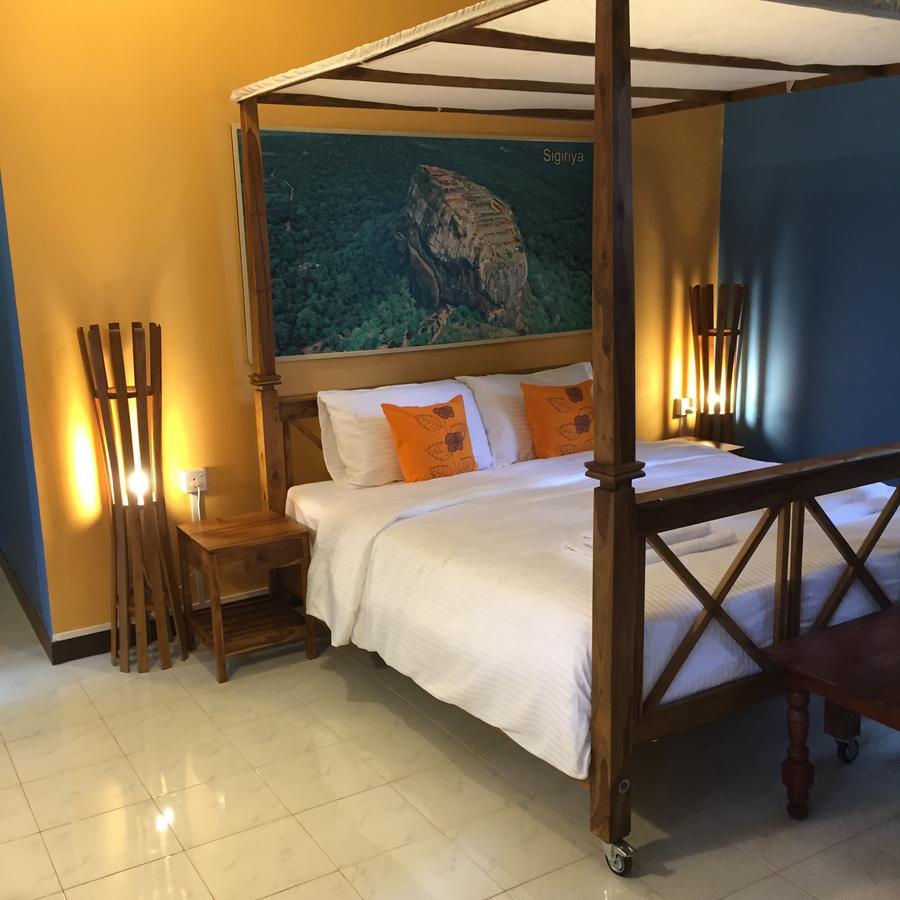 Le Leopard D 'Argent Hotel Kandy Ngoại thất bức ảnh